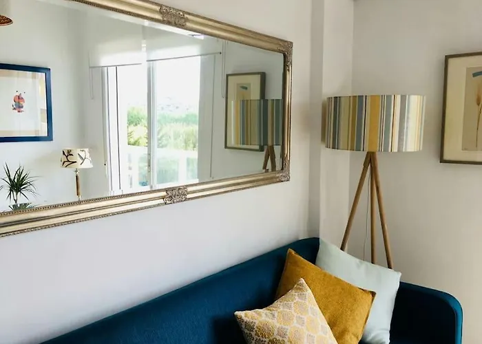 Appartement En Con Parking Y Piscina.