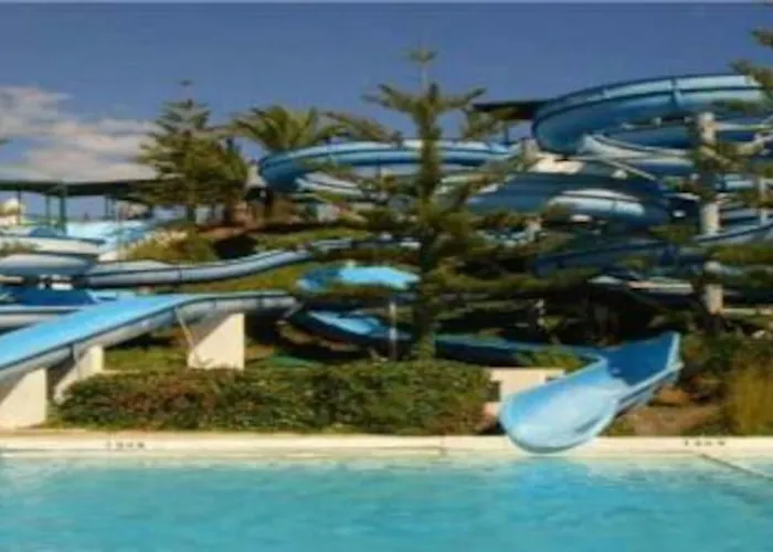 Appartement En Con Parking Y Piscina. *