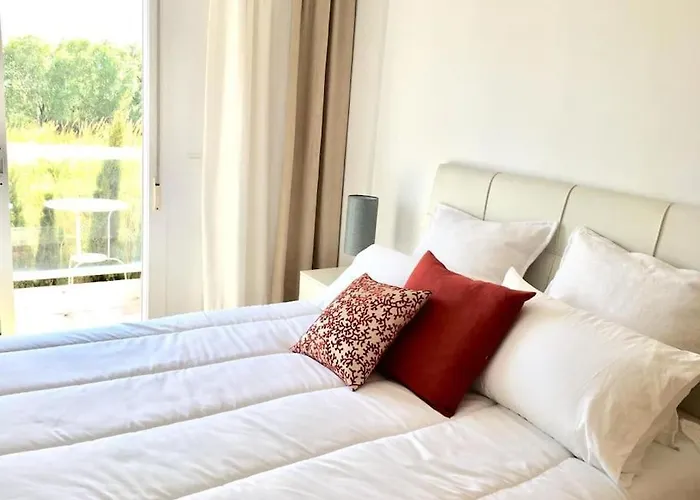 Appartement En Con Parking Y Piscina.