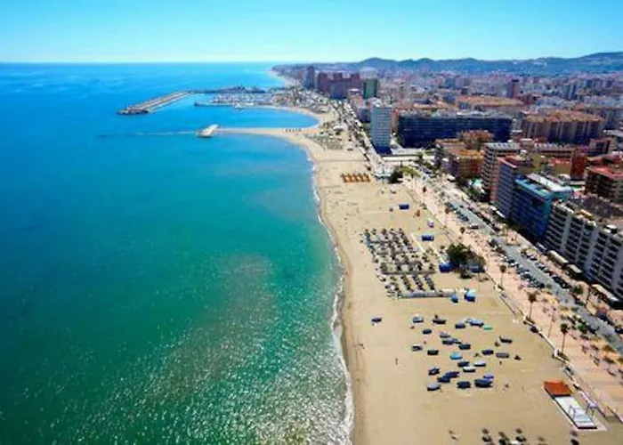 Appartement En Con Parking Y Piscina. Fuengirola