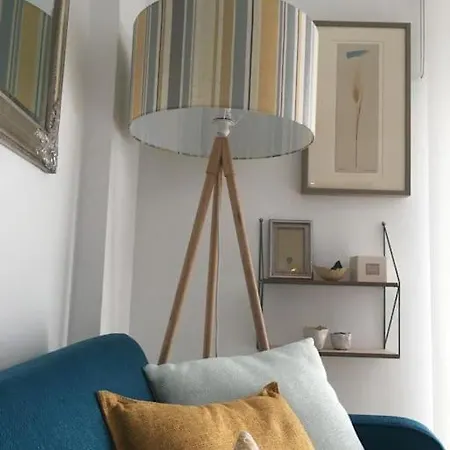 Appartement En Con Parking Y Piscina. Fuengirola