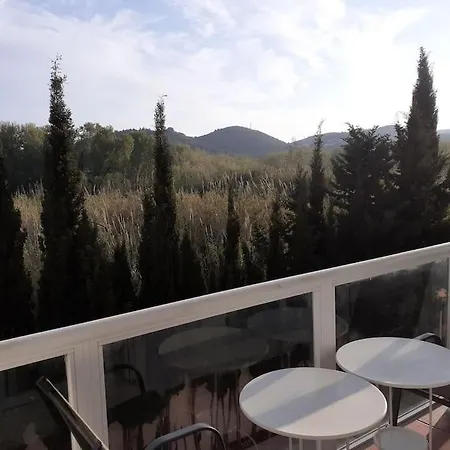 Appartement En Con Parking Y Piscina.